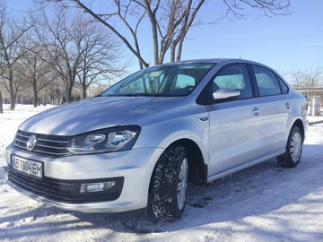 Авто Volkswagen Polo 2019 № 8507060
