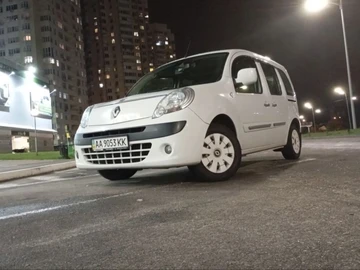 Авто Renault Kangoo Passenger 2011 № 8507186