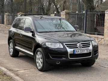 Авто Volkswagen Touareg 2007 № 8507203