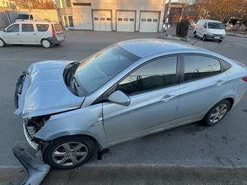 Авто Hyundai Accent 2012 № 8507282