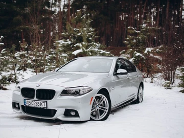 Авто BMW 5 Серия 2015 № 8507345