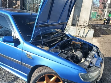 Авто Peugeot 405 1993 № 8507432
