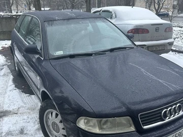 Авто Audi A4 2001 № 8507580