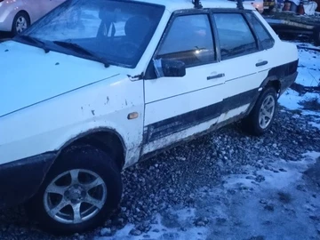 Авто ВАЗ 21099 1999 № 8507623
