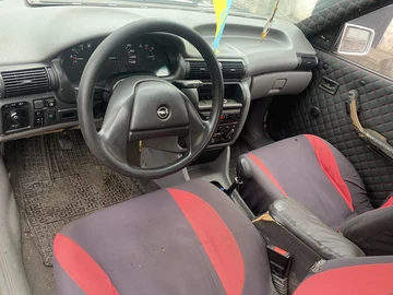 Авто Opel Kadett 1989 № 8507774