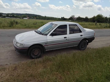 Авто Ford Orion 1990 № 8507893