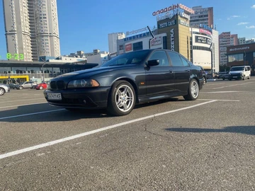 Авто BMW 5 Серия 1999 № 8507911
