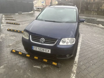 Авто Volkswagen Touran 2001 № 8507916