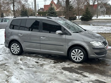 Авто Volkswagen Touran 2007 № 8507995