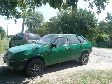 Авто ВАЗ 2109 1994 № 8508083