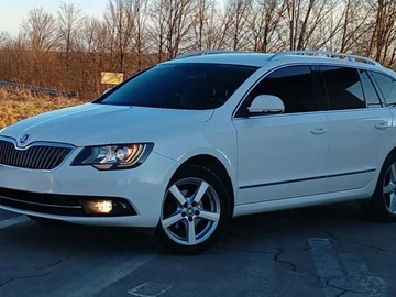 Авто Skoda Superb 2015 № 8508190
