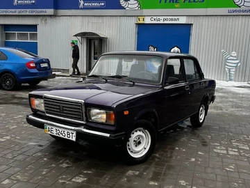 Авто ВАЗ 2107 2002 № 8508223