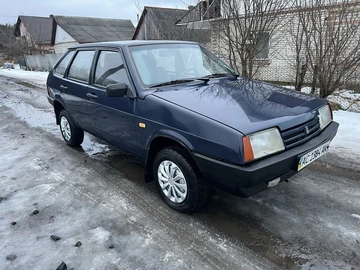 Авто ВАЗ 2109 1999 № 8508310