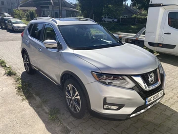 Авто Nissan Rogue 2017 № 8508404