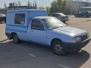 Авто Иж 2717 2005 № 8508508