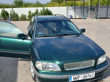 Авто Volvo V40 Kombi 1998 № 8508558