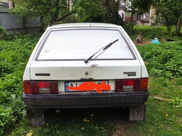 Авто ВАЗ 21093 1988 № 8508594