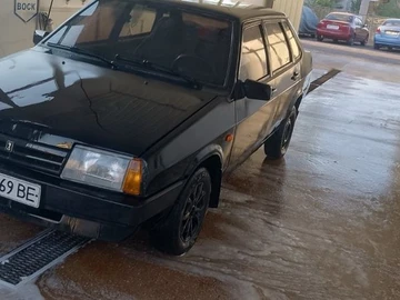 Авто ВАЗ 21099 1993 № 8508666