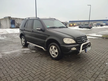 Авто Mercedes Ml Серия 2001 № 8508667