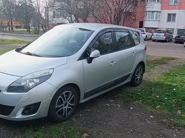 Авто Renault Scenic 2010 № 8508794