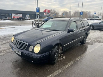 Авто Mercedes E Серия 2000 № 8509013