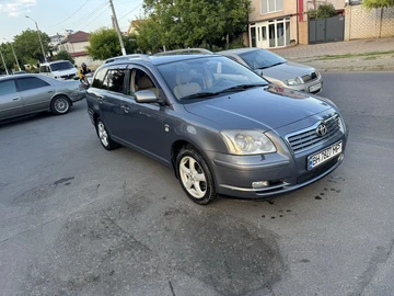 Авто Toyota Avensis 2004 № 8509023
