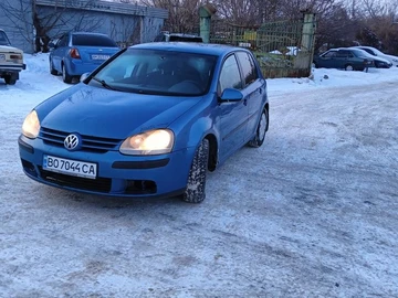 Авто Volkswagen Golf 2003 № 8509030