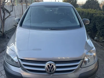 Авто Volkswagen Golf Plus 2009 № 8509039