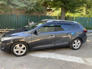 Авто Renault Megane 2010 № 8509052