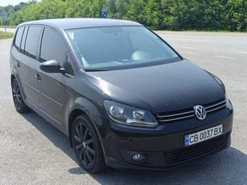 Авто Volkswagen Touran 2011 № 8509057