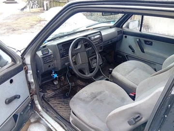 Авто Volkswagen Golf 1986 № 8509099