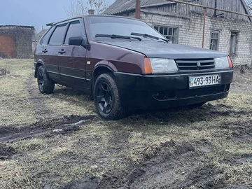 Авто ВАЗ 2109 1992 № 8509106