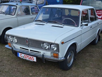 Авто ВАЗ 2103 2103 1990 № 8509115