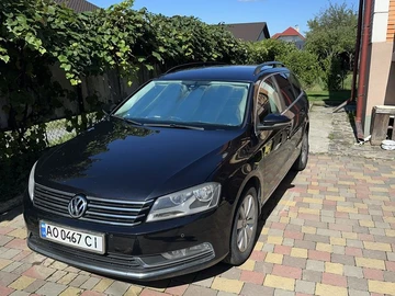 Авто Volkswagen Passat Variant 2013 № 8509135