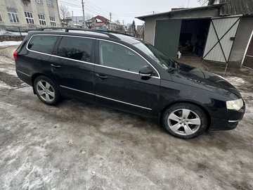 Авто Volkswagen Passat Variant 2008 № 8509140