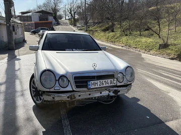 Авто Mercedes 230 1997 № 8509150