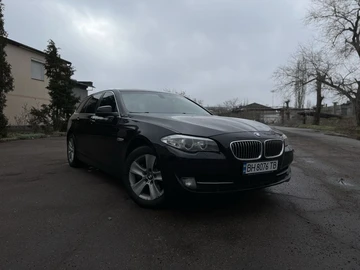 Авто BMW 5 Серия 2012 № 8509282