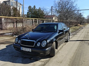 Авто Mercedes E Серия 1997 № 8509296