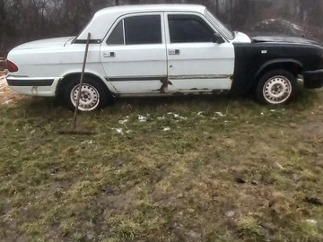 Авто ГАЗ 3110 2004 № 8509321