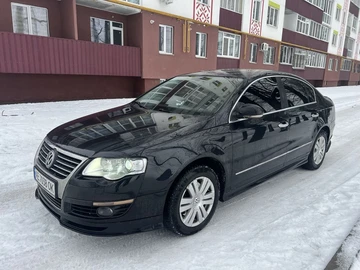 Авто Volkswagen Passat Sedan 2005 № 8509503