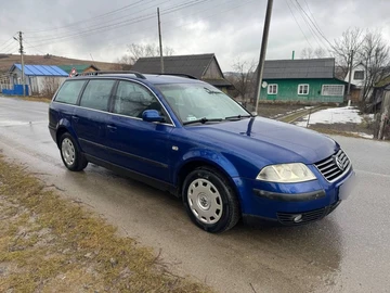 Авто Volkswagen Passat Variant 2003 № 8509505