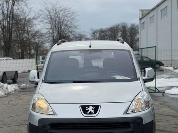 Авто Peugeot Partner 2008 № 8509714