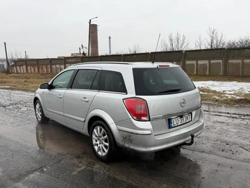 Авто Opel Astra 2006 № 8509814