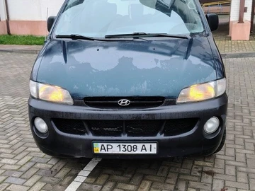 Авто Hyundai H200 1998 № 8509887