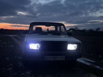 Авто ВАЗ 2107 2000 № 8509961