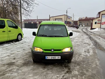 Авто Peugeot Partner 1997 № 8510030