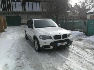 Авто BMW X5 2010 № 8510034