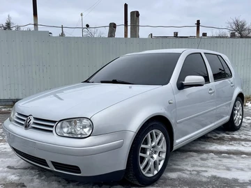 Авто Volkswagen Golf 1999 № 8510131