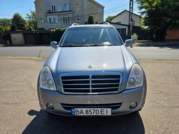 Авто SsangYong Rexton 2011 № 8510201