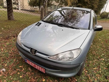 Авто Peugeot 206 2002 № 8510216
